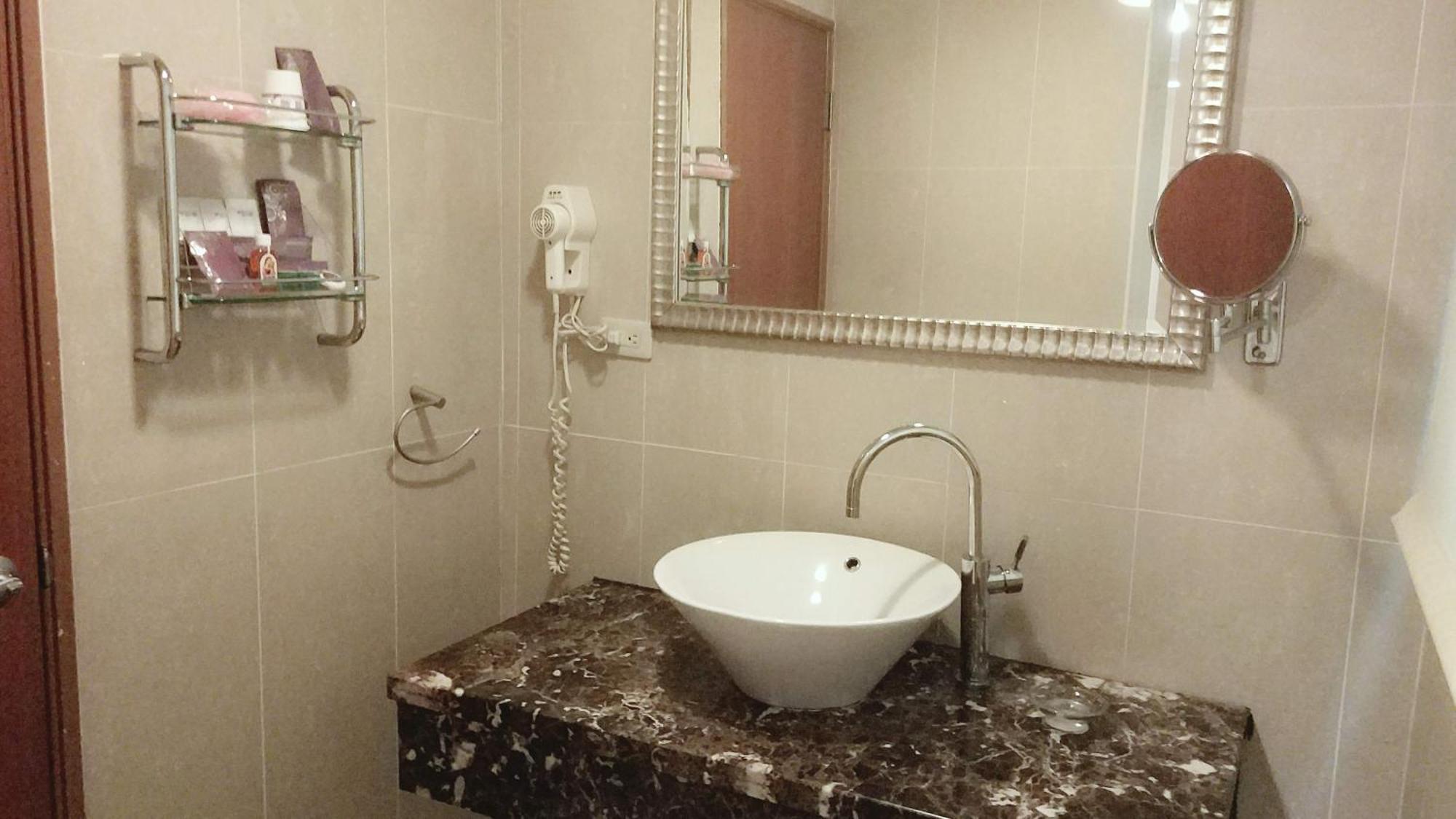 Elegance Hotel Tajpej Zewnętrze zdjęcie