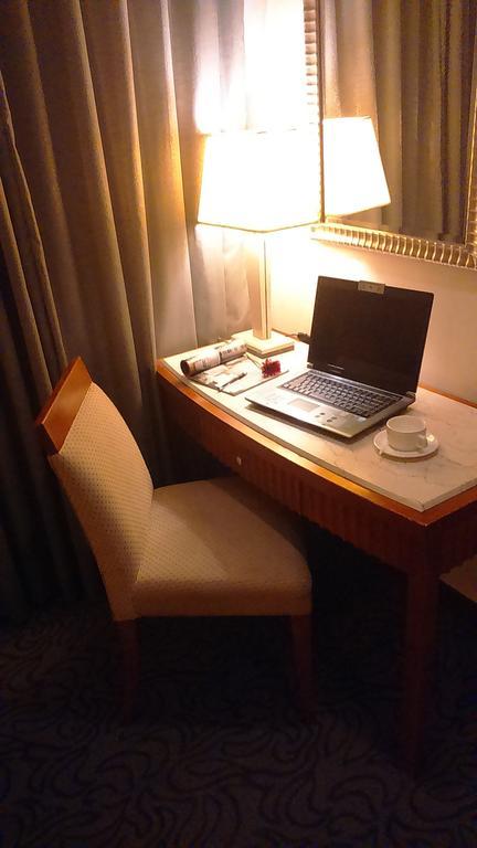 Elegance Hotel Tajpej Zewnętrze zdjęcie